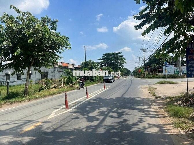 BÁN GẤP LÔ ĐẤT SIÊU ĐẸP - GIÁ CHỈ 980 TRIỆU - SỔ HỒNG RIÊNG