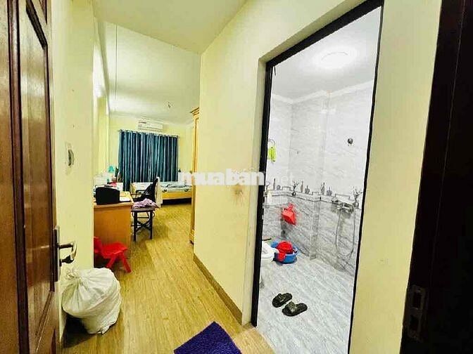 30M RA LÊ QUANG ĐẠO-OTO CÁCH 2 NHÀ - NHÀ DÂN - SẴN Ở