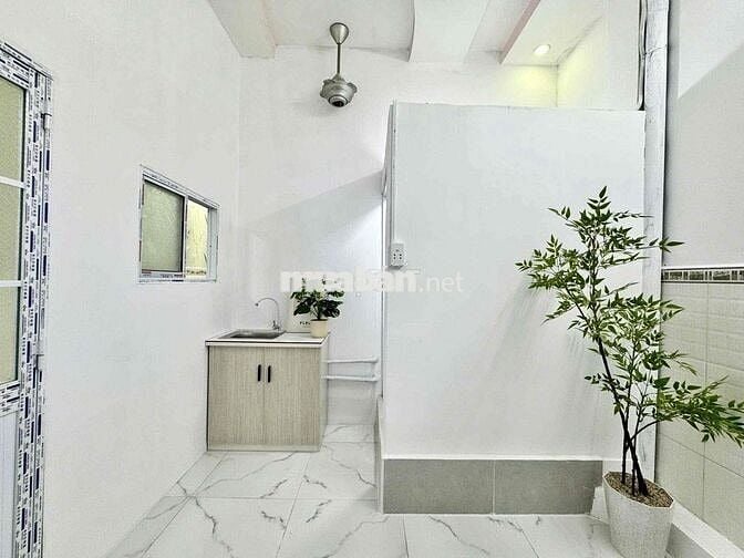 Phòng 1 người - 2 người, mới, sạch sẽ an ninh. Gần bên KCX, Lacasa