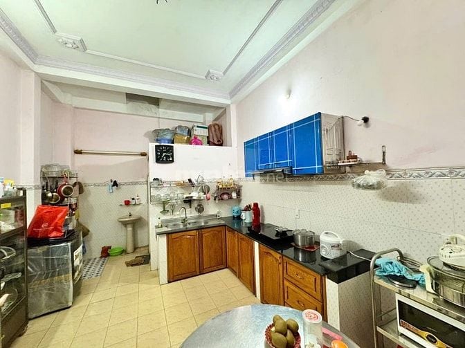 HẺM NHỰA 6M - KẾ QUẬN 10 - ( 4 x 18 ) 6 TẦNG - KD ĐỈNH - CHỈ 9.9 TỶ