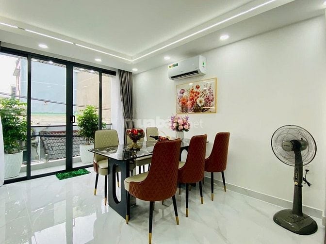 NHÀ 3,5LẦU MỚI HXH ĐƯỜNG THỐNG NHẤT ,P15,QUẬN-GV