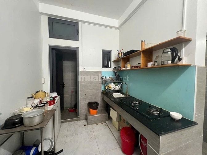 C/c  Trần Quốc Thảo, P6, Quận 3 chỉ 9,5tr căn 2p ngủ, ban công