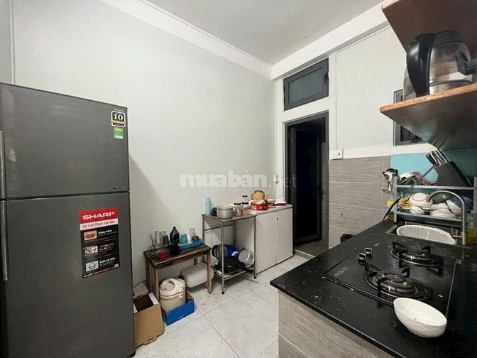 C/c  Trần Quốc Thảo, P6, Quận 3 chỉ 9,5tr căn 2p ngủ, ban công