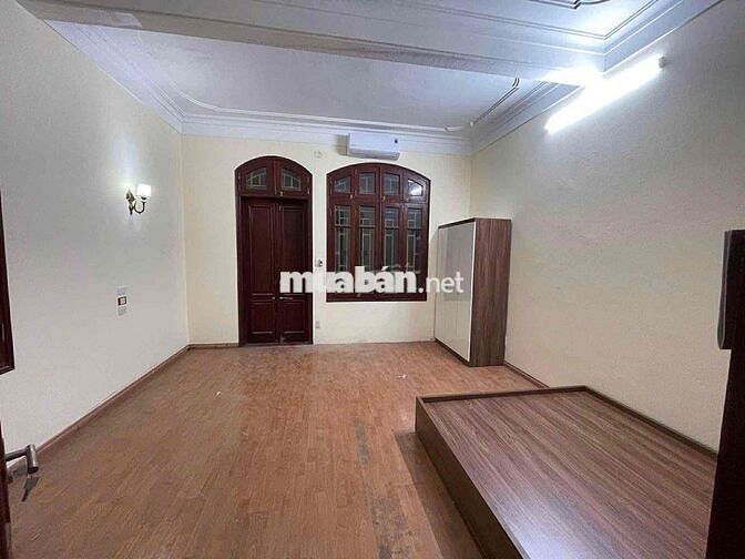 Pass phòng trọ to rộng thoáng mát Phú Đô