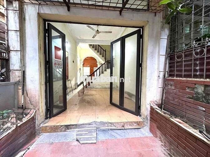 📌 Nhà Lô Góc 3 Thoáng Ở Khương Trung 50m2, 60m ra Oto, Giá 10.5 Tỷ 📌 Nhà Lô Góc 3 Thoáng Ở Khương Trung 50m2, 60m ra Oto, Giá 10.5 Tỷ