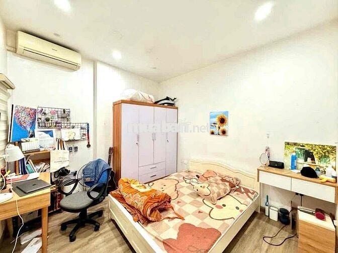 CƠ HỘI HIẾM CÓ! NHÀ 71M² Ô TÔ ĐỖ CỬA - NHẬN FULL NỘI THẤT- Nhỉnh 12tỷ