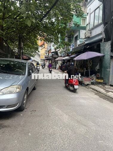 BÁN ĐẤT - PHỐ CHÍNH KINH - CẠNH TIỆM VÀNG - AN NINH TỐT - KINH DOANH