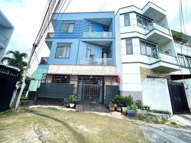 Nhà căn góc, HXH quay đầu, 3 tầng 4 ngủ, thiết kế hiện đại, hoàn công