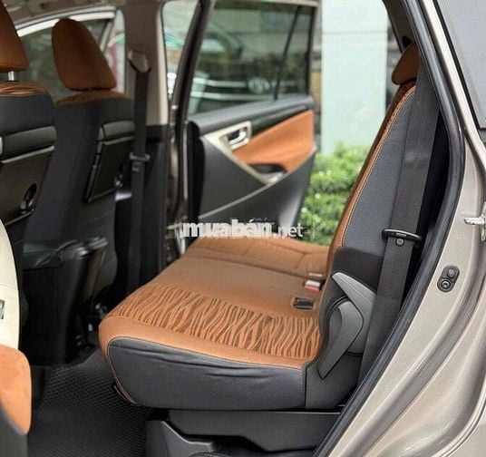 Toyota Innova 2019 2.0G - 107000 km- Chất mộc đẹp