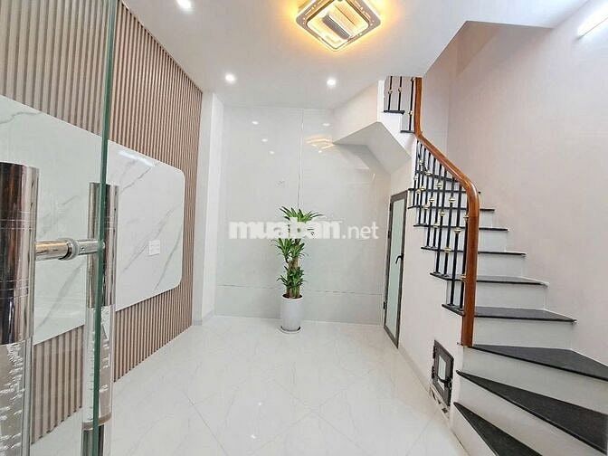 NHÀ GẦN MẶT PHỐ NGUYỄN TRÃI - HÀNG HIẾM NHÀ RIÊNG MẶT NGÕ KINH DOANH