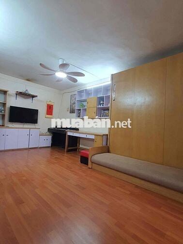 Bán căn hộ tập thể 60m2 Kim Giang 2pn full nội thất giá 3.x tỷ Bán căn hộ tập thể 60m2 Kim Giang 2pn full nội thất giá 3.x tỷ