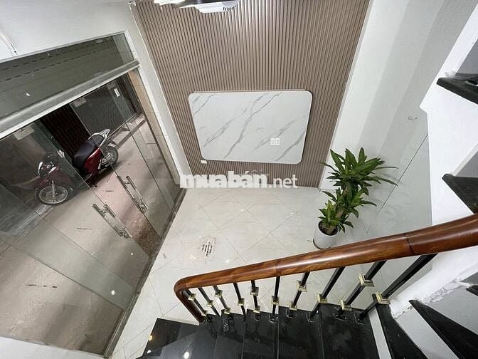 NHÀ GẦN MẶT PHỐ NGUYỄN TRÃI - HÀNG HIẾM NHÀ RIÊNG MẶT NGÕ KINH DOANH