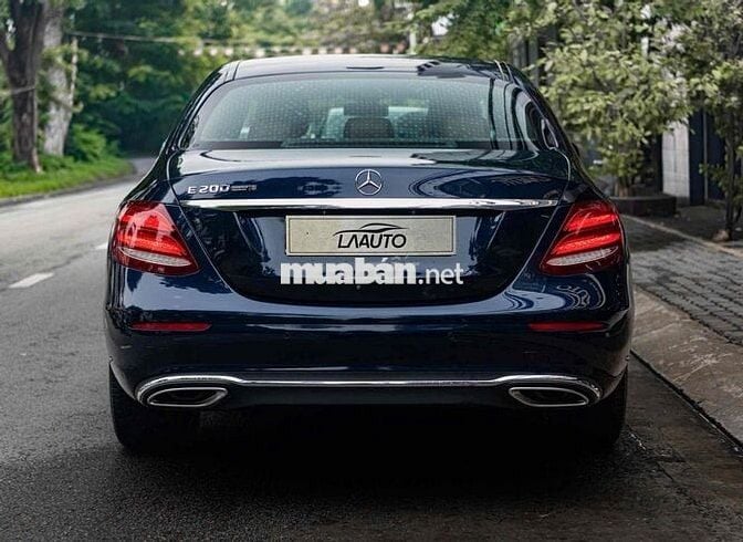 Mercedes E200 Model 2021 Xanh Cavansite - Nâu