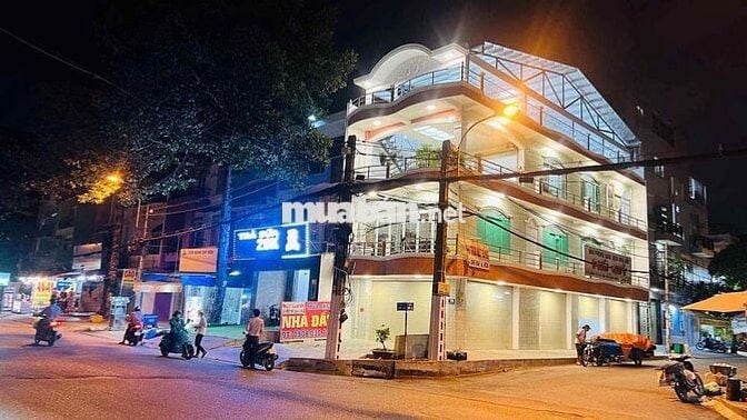 CHO THUÊ SIÊU PHẨM , GẦN BẾN XE QUẬN 8 - 180m2 - LÔ GÓC , 27tr/th