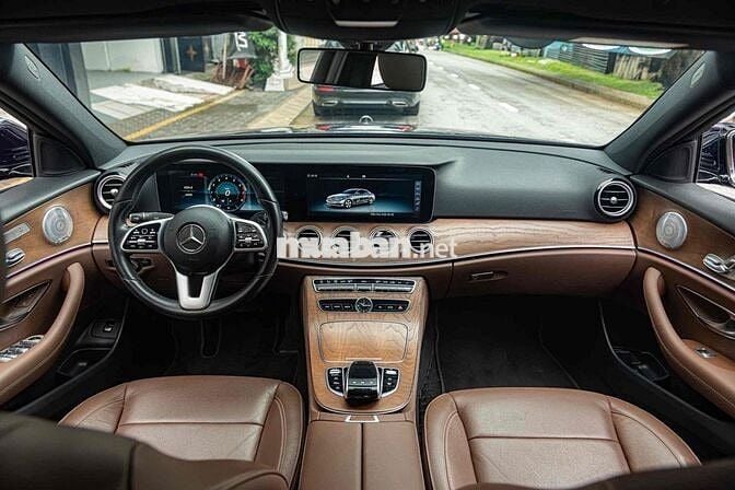 Mercedes E200 Model 2021 Xanh Cavansite - Nâu