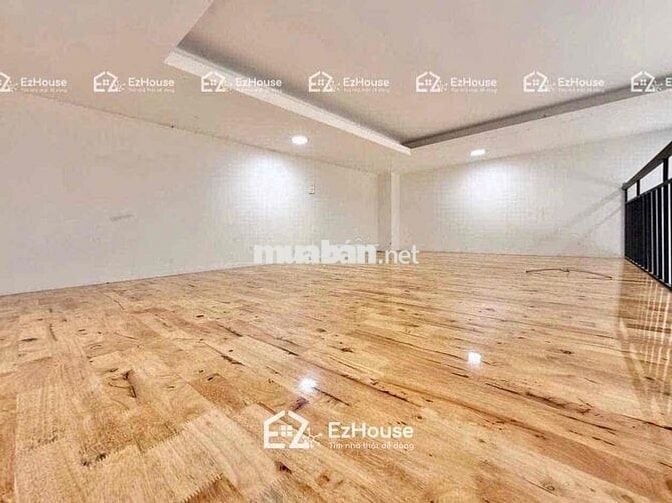 CHO THUÊ MB VỪA Ở VỪA KINH DOANH CÁCH HUIT 500m RỘNG 50m2