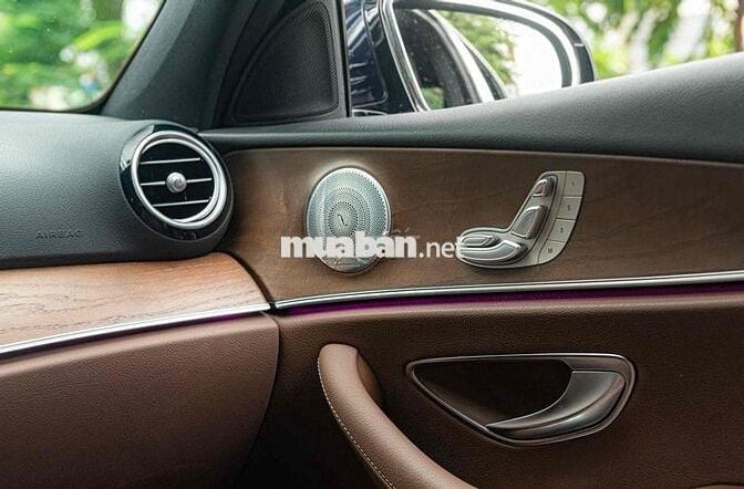 Mercedes E200 Model 2021 Xanh Cavansite - Nâu