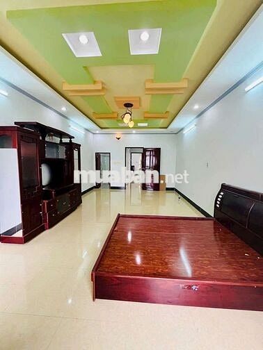 NHÀ CHO THUÊ:
TRỆT 1 LỬNG 2 LẦU
- CÓ NỘI THẤT TRỤC CHÍNH KDC HƯNG PHÚ