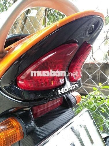 Rã món hoặc bán y chiếc