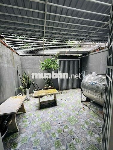 NHÀ CHO THUÊ:
TRỆT 1 LỬNG 2 LẦU
- CÓ NỘI THẤT TRỤC CHÍNH KDC HƯNG PHÚ