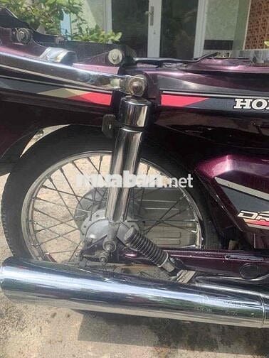 Dream 2 zin ko lai đồ ngoài