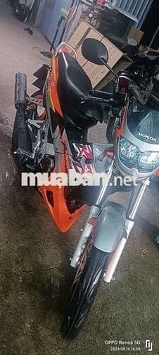 Rã món hoặc bán y chiếc