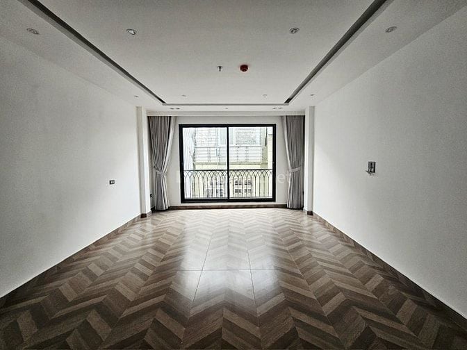 Bán nhà Hoàng Quốc Việt P/Lô ô tô tránh vỉa hè, Dt 65m2, 7t, mt 4.5m,  Bán nhà Hoàng Quốc Việt P/Lô ô tô tránh vỉa hè, Dt 65m2, 7t, mt 4.5m,