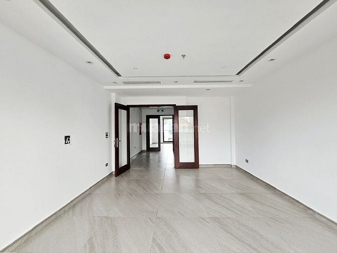 Bán nhà Hoàng Quốc Việt P/Lô ô tô tránh vỉa hè, Dt 65m2, 7t, mt 4.5m,  Bán nhà Hoàng Quốc Việt P/Lô ô tô tránh vỉa hè, Dt 65m2, 7t, mt 4.5m,