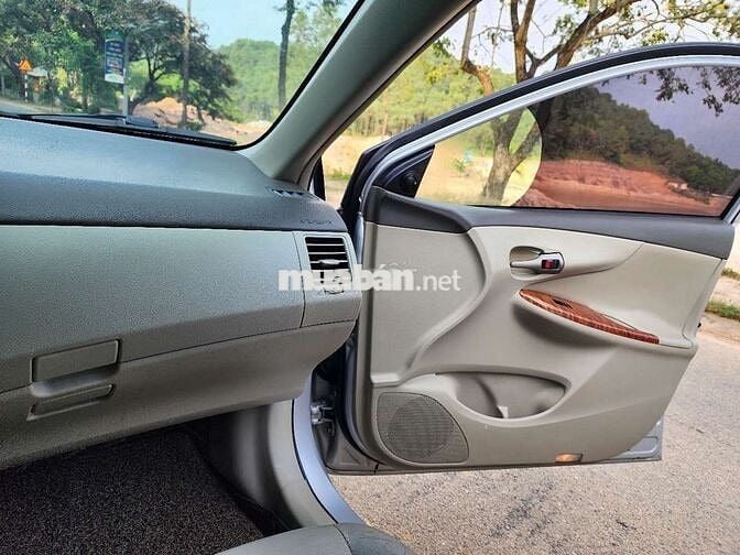 Toyota Alltis nhập khẩu sx2009,  tên tư nhân