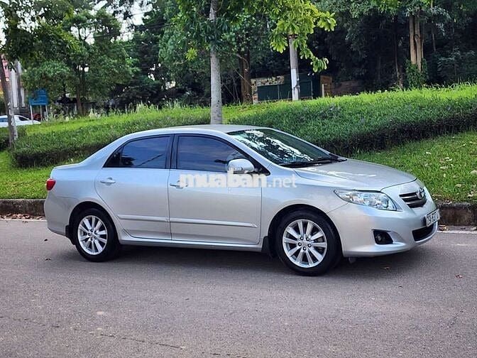 Toyota Alltis nhập khẩu sx2009,  tên tư nhân