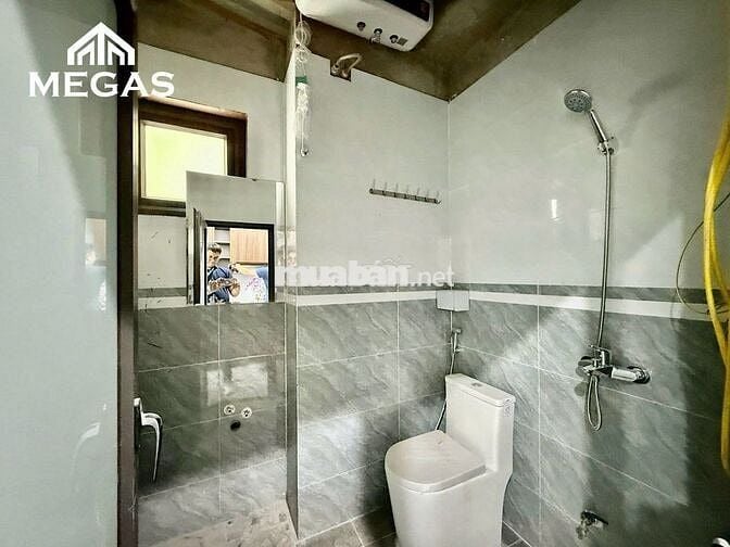 CHO THUÊ PHÒNG STUDIO BAN CÔNG RỘNG NGAY KEANGNAM LANDMARK 72