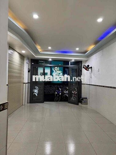 Nhà Thuê Hẻm 1/ luỹ bán bích.DT:4 X 9m kết cấu cấp 4 Trống suốt 1WC