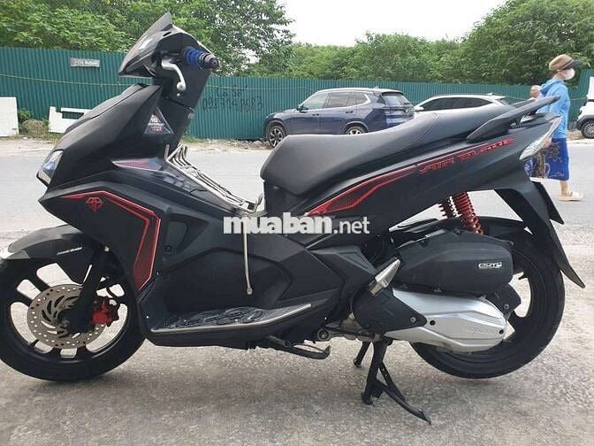 E bán xe đang đi bình thường chạy ngon.