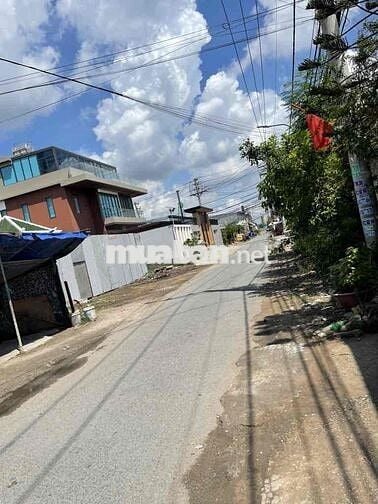 Nhà SHR Bình Chánh đường Trần Văn Giàu 50m2, giá 2 tỷ1