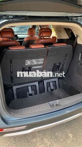 Kia Carnival 2022 2.2D Luxury 8 chỗ - 58000 km