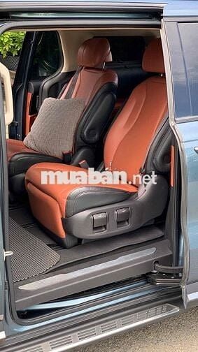 Kia Carnival 2022 2.2D Luxury 8 chỗ - 58000 km