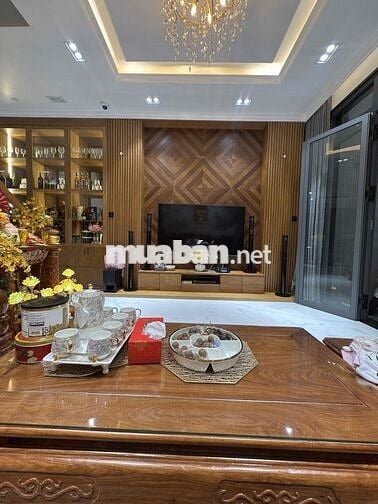 SIÊU PHẨM NHÀ 4 TẦNG VIEW SÔNG HƯỚNG ĐÔNG NAM