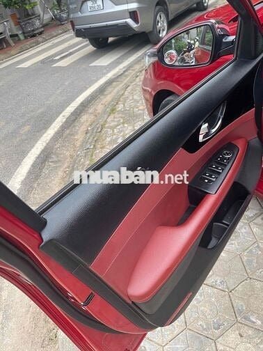 Kia Cerato 2020 2.0 AT Premium - 50000 km