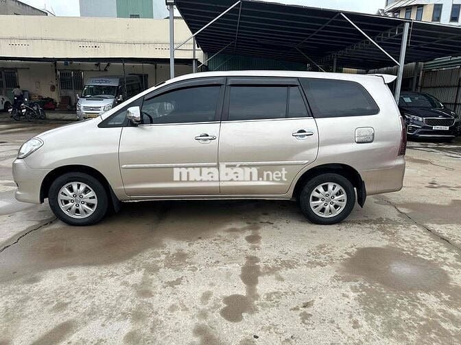 Toyota Innova 2011 V - 131000 km