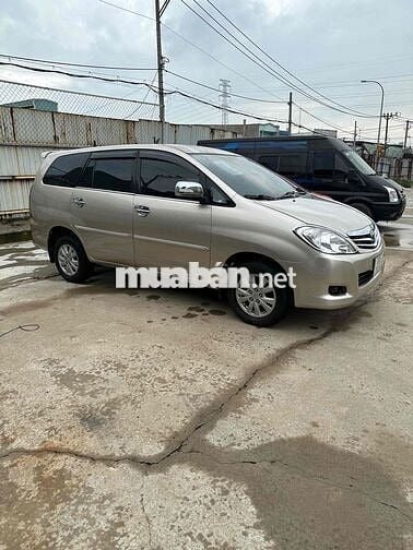 Toyota Innova 2011 V - 131000 km