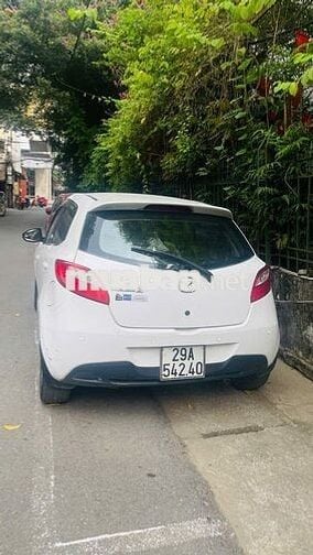 Mazda 2 2011 1.5 AT - 85000 km