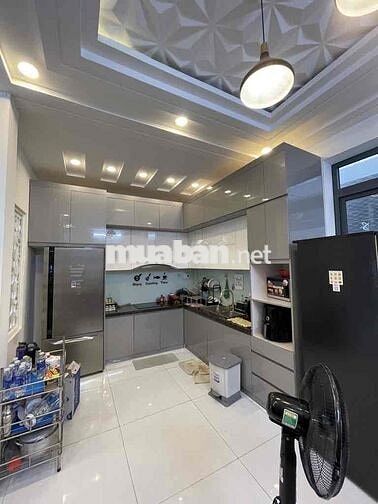 BÁN NHÀ GẤP ĐI ĐỊNH CƯ NƯỚC NGOÀI 4 TẦNG HƠN 80M2 NHỈNH 8 TỶ