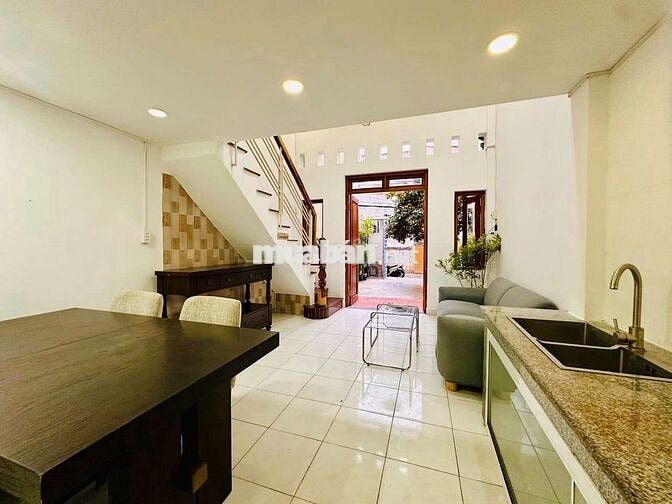 🌿 Nhà Sân Vườn Chill Bình Thạnh – Full Nội Thất,Ở Ngay,Kinh Doanh Tốt