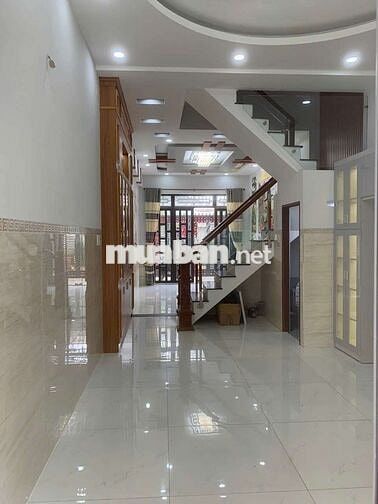 Nhà LÊ VĂN QUỚI [4x17, 3 lầu, 5pn, 4toilet] 15tr/tháng