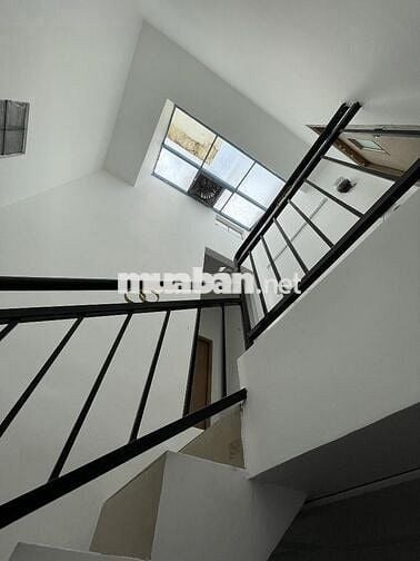 HẺM XE HƠI TRÁNH - Q10 - 57M2 - 4 TẦNG - TÔ HIẾN THÀNH