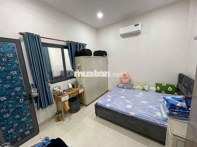 CẦN BÁN GẤP NHÀ RIÊNG NGAY GẦN QL1A NGUYỄN VĂN QUÁ