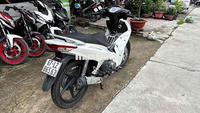 Future fi 2022 trắng đen ( hỗ trợ góp )