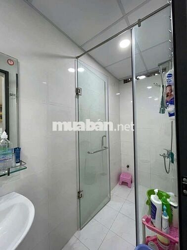 CẦN BÁN GẤP NHÀ RIÊNG NGAY GẦN QL1A NGUYỄN VĂN QUÁ