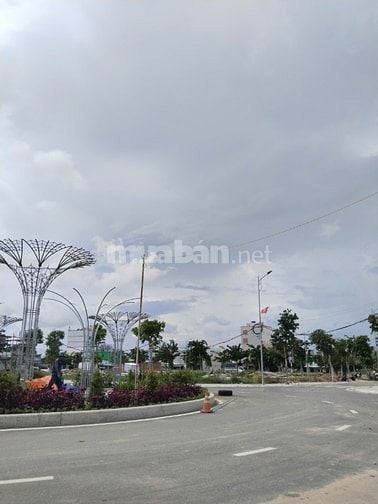 ĐẤT NỀN THUỘC LÕI TRUNG TÂM THÀNH PHỐ ĐÃ SẴN SỔ CÔNG CHỨNG TRONG NGÀY