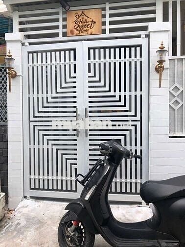 Nhà đẹp Bình Thạnh 4×12m – Ban công mát, full tiện nghi, chỉ 13 triệu